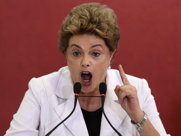 A candidata à reeleição para presidente da República, Dilma Rousseff, visita unidade do Sesi/Senai de Belo Horizonte, em Minas Gerais - 20/08/2014