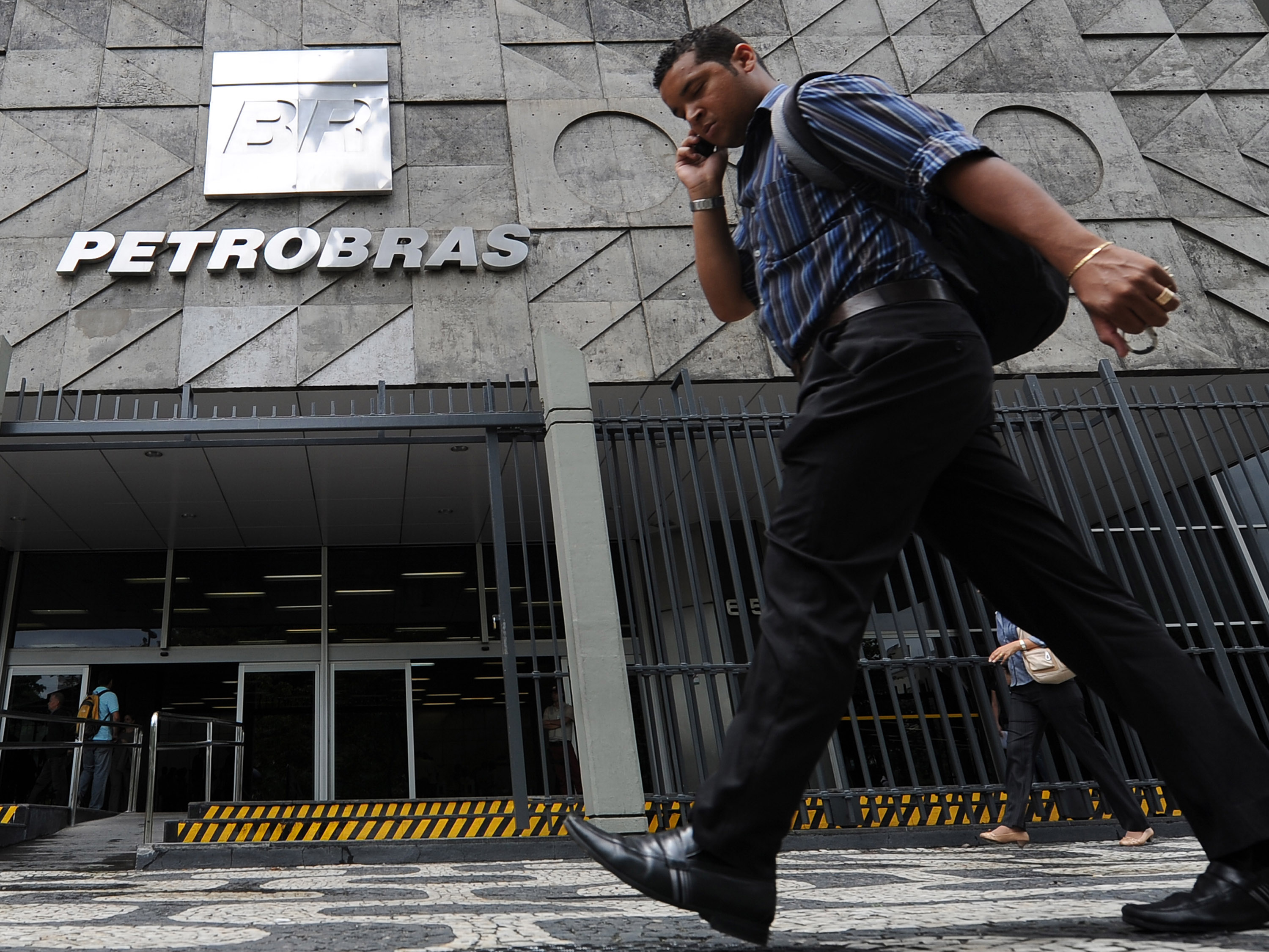 Atualmente, a nota da petroleira é "Baa2", dentro do patamar de grau de investimento