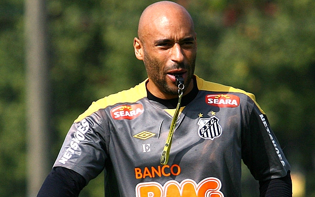 Edinho trabalhava como auxiliar técnico no Santos