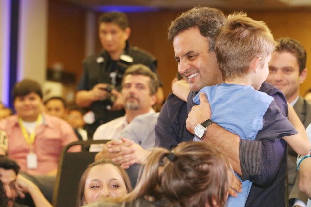 Candidato à presidência, Aécio Neves, participa do Encontro com a Juventude em Belo Horizonte (MG) - 11/09/2014