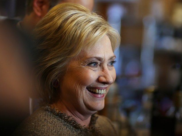  Hillary Clinton - Treze estados e um território norte-americano realizam prévias eleitorais na Superterça