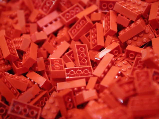 Peças de Lego são exibidas no dia da abertura da Brick 2014, em Londres, na Inglaterra