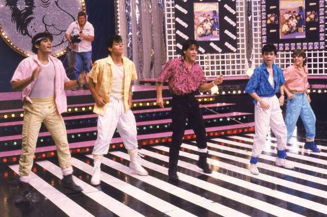 Grupo Menudo em apresentação no Clube do Bolinha, da Band, em 1985