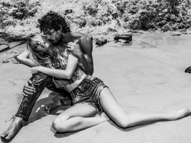 Modelos Candice Swanepoel e Marlon Teixeira posam para a coleção 2015 da Osmoze Jeans