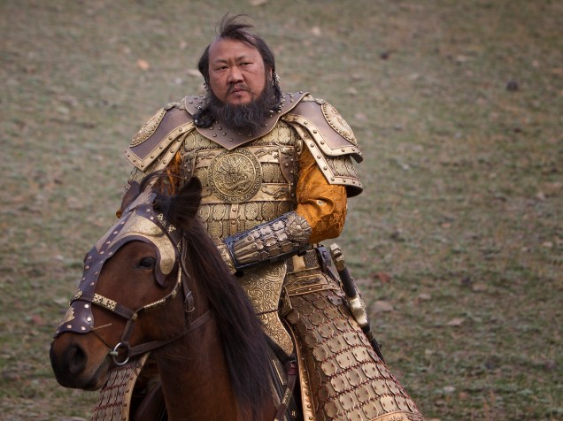 Benedict Wong em Marco Polo