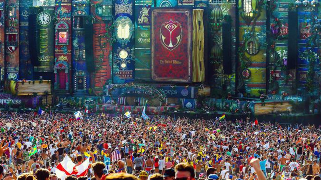 Festival belga de música eletrônica Tomorrowland veio ao Brasil pela primeira vez neste ano