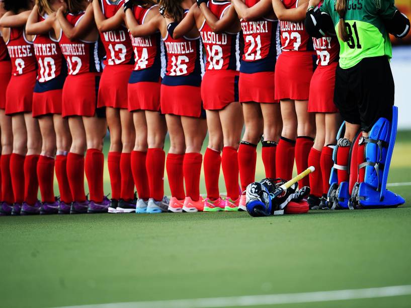 Americanas enfrentam a equipe da Argentina na final do hóquei sobre grama nos Jogos Pan-Americanos, em Toronto, Canadá