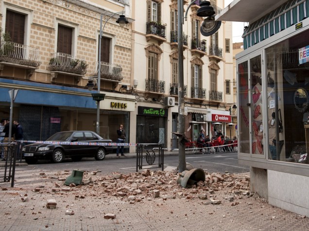 Um terremoto de magnitude 6,3 foi registrado na madrugada desta segunda-feira (25) no mar de Alborán, sendo sentido no sul da Espanha e no norte do Marrocos
