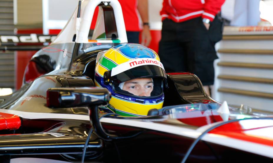 Bruno Senna durante testes da Formula E em Donington Park, no Reino Unido