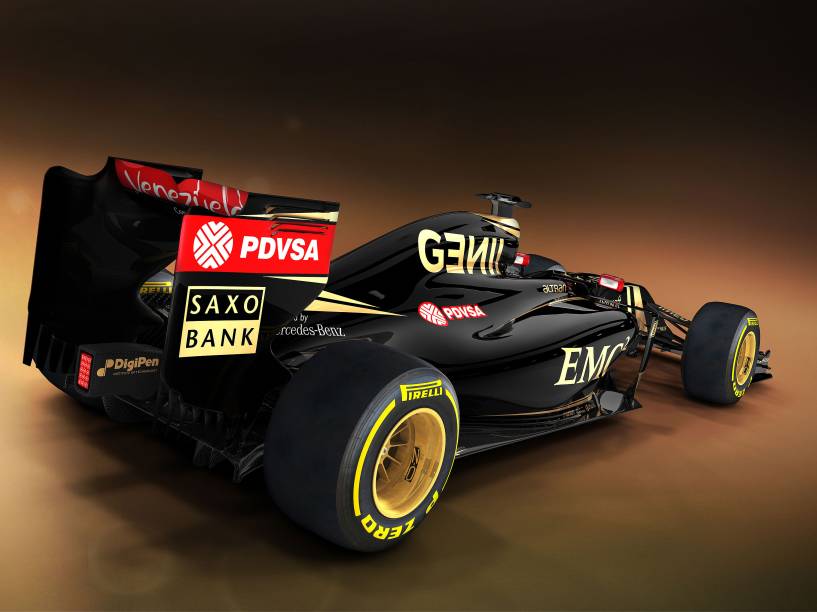 Lotus apresenta o E23, carro para temporada 2015 da Fórmula 1