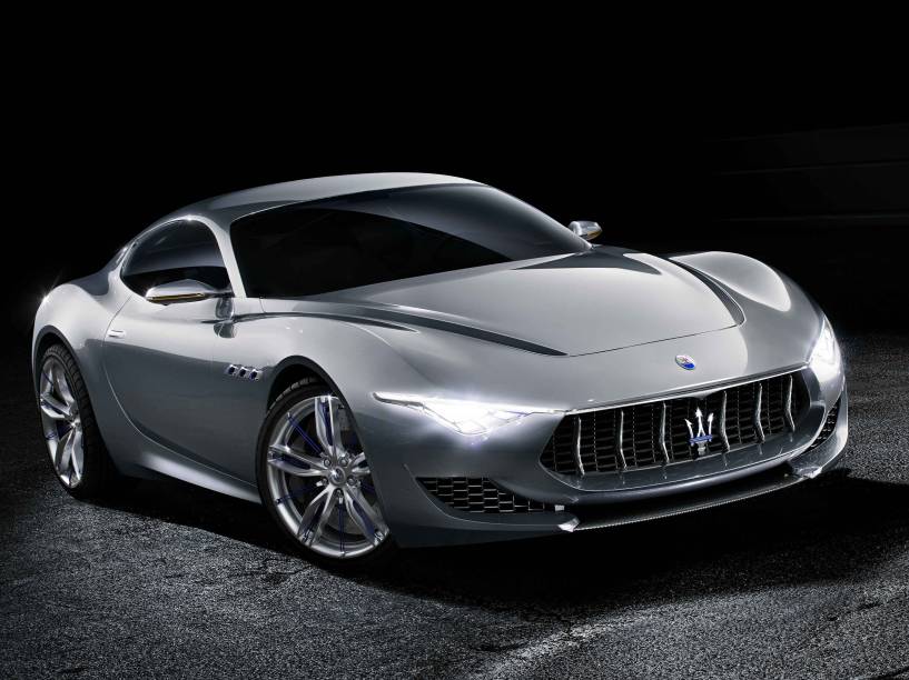 Maserati Alfieri chega em 2016 provavelmente em duas versões, cupê e conversível
