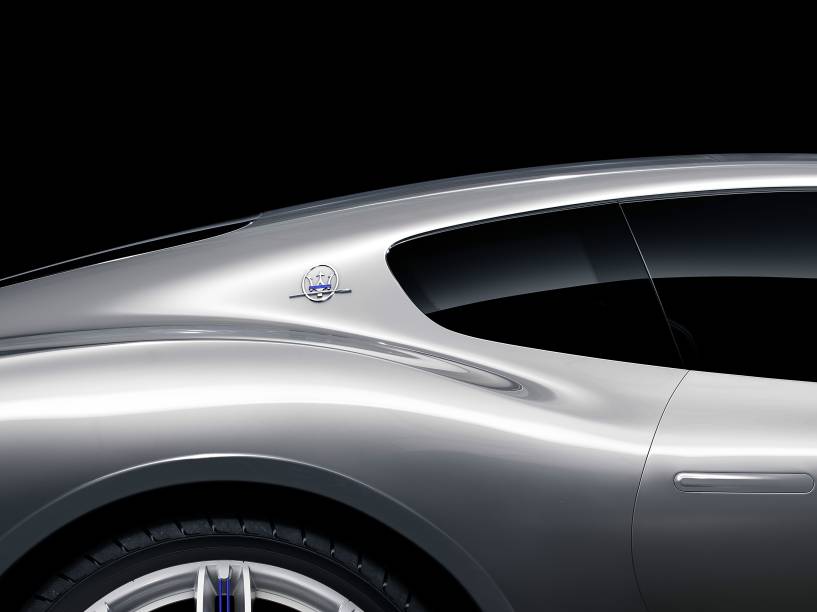 Maserati Alfieri chega em 2016 provavelmente em duas versões, cupê e conversível