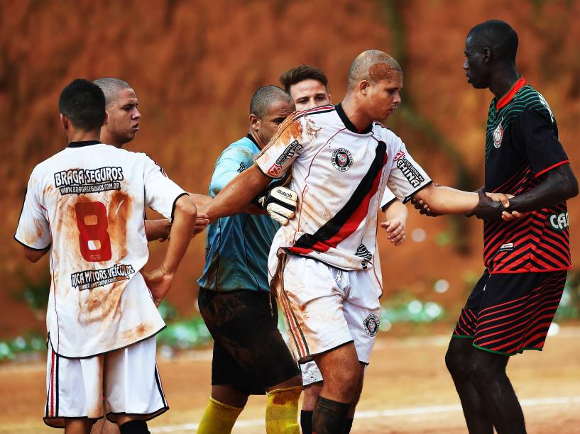 Final da Copa Lediane de 2014, entre as equipes da Portuguesa de Teotônio Vilela e 17 de Janeiro de Vila Rica, disputada no CDC Jardim Planalto, em Sapopemba, zona leste de São Paulo