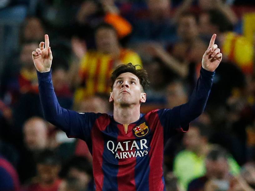 Lionel Messi comemora gol do Barcelona na vitória sobre o Bayern de Munique no Camp Nou