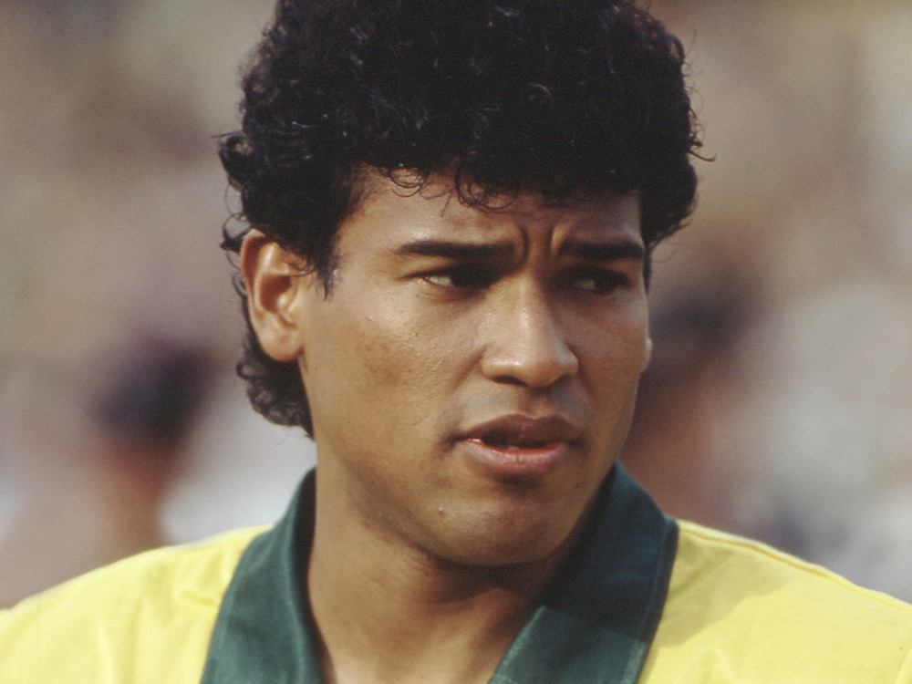 Luís Antônio Corrêa da Costa, o ex-jogador Muller, com a camisa da Seleção Brasileira em 1990
