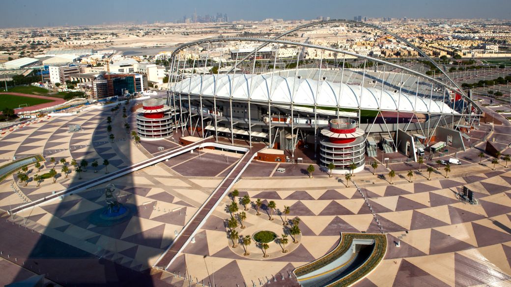 Estádio Khalifa, em Doha, no Catar: calor provoca mudança no calendário da Copa de 2022