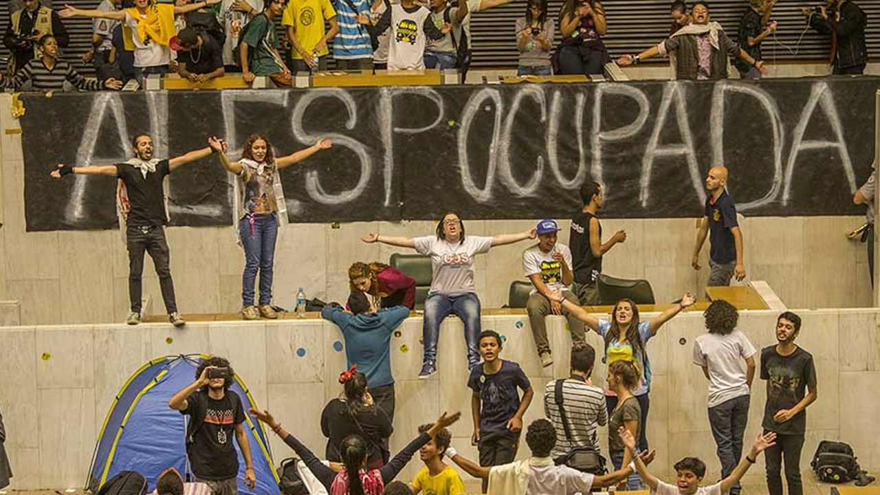 Estudantes da rede pública de ensino invadem a Assembleia Legislativa de São Paulo (Alesp), na zona sul de São Paulo (SP) - 03/05/2016
