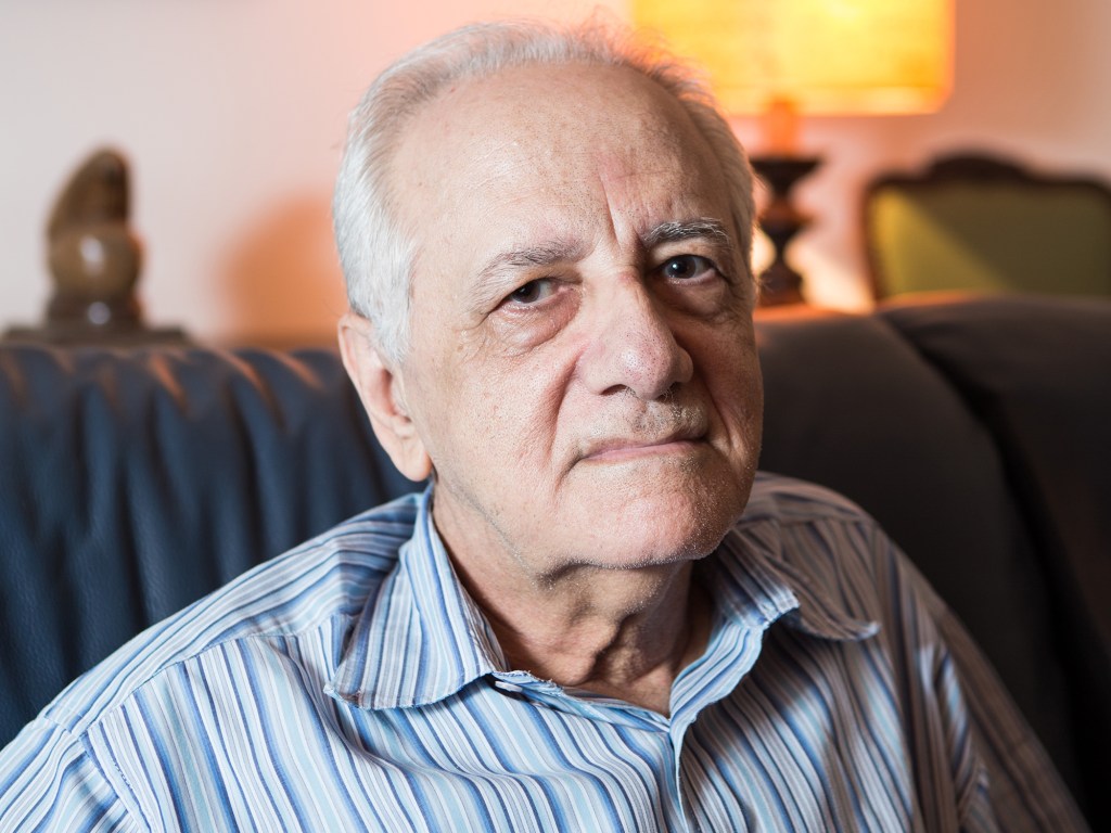 O escritor, historiador e diplomata, Evaldo Cabral de Mello, durante entrevista, em sua residência, no Rio de Janerio - 2012
