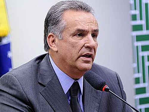 Ex-senador e ex-deputado Luiz Otávio Oliveira Campos