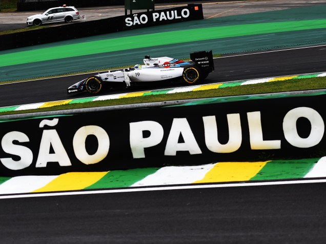 Felipe Massa da Williams durante treino classificatório para o Grande Prêmio do Brasil de Fórmula 1