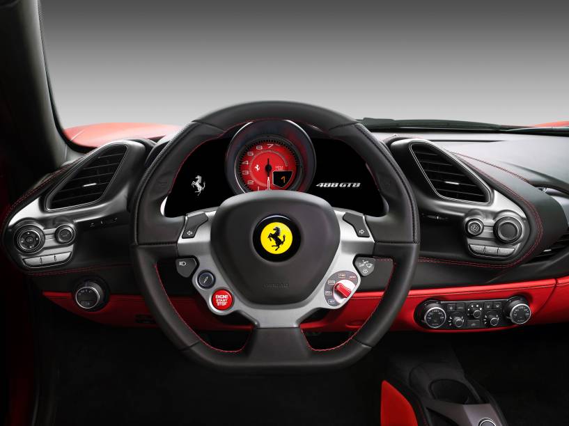 A nova Ferrari 488 GTB apresenta novo interior