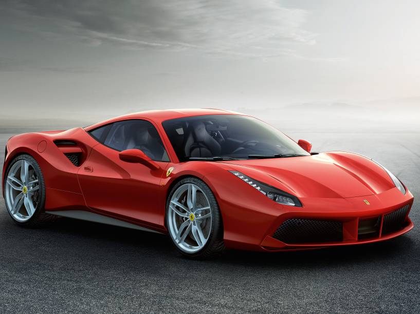 A nova Ferrari 488 GTB vai de 0 até 100km/h em apenas três segundos