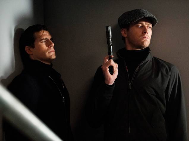 Os atores Armie Hammer e Henry Cavill no filme O Agente da U.N.C.L.E.