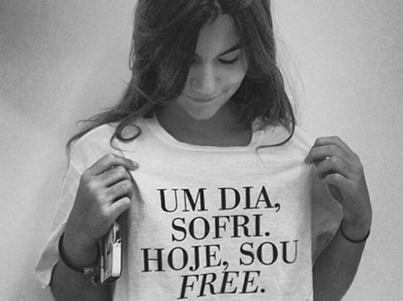 Charlotte voltou ao Brasil com 25 anos para procurar sua mãe verdadeira