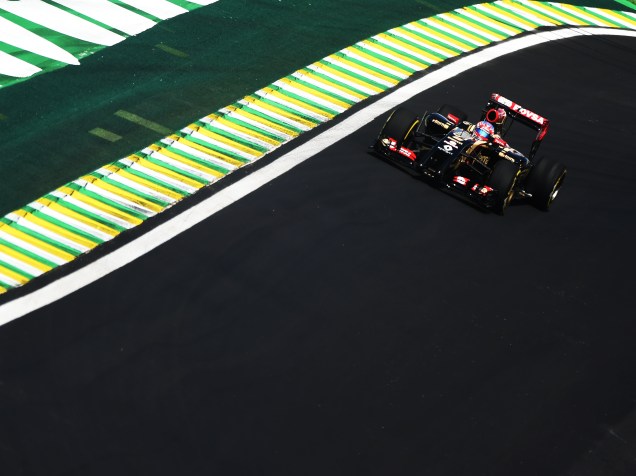 Romain Grosjean durante treino classificatório para o Grande Prêmio do Brasil de Fórmula 1