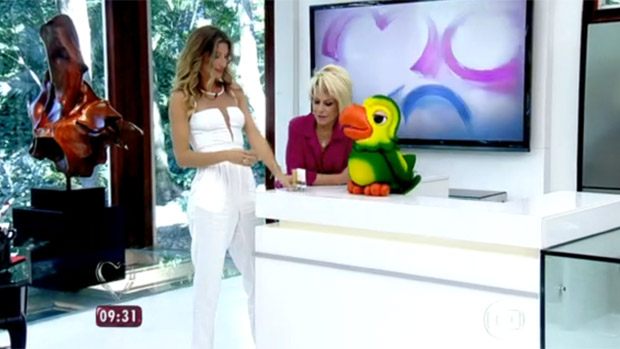 Gisele Bündchen faz merchandising no programa de Ana Maria Braga