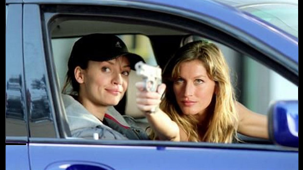 A modelo Gisele Bündchen no filme 'Táxi' (2004), de Tim Story