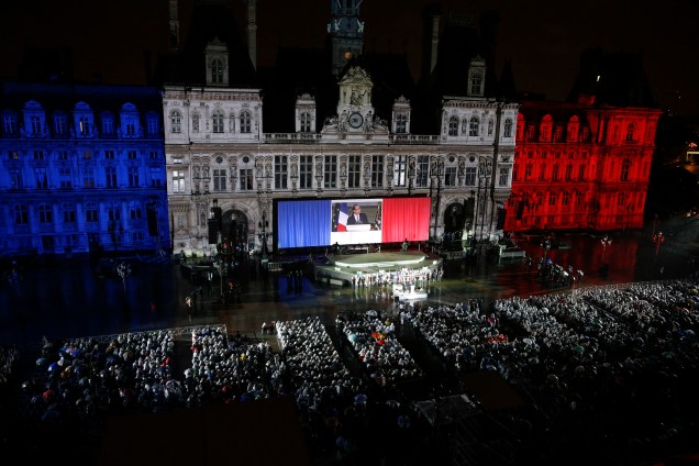 O presidente da França, François Hollande, durante discurso das celebrações que marcam o 70º aniversário da libertação de Paris da ocupação nazista durante a Segunda Guerra Mundial, no Paris City Hall