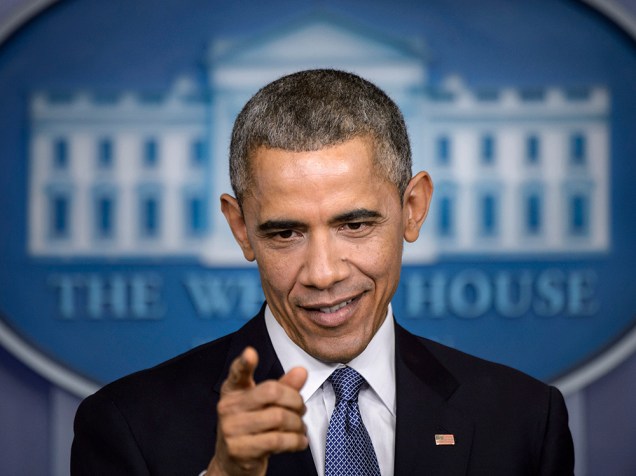 O presidente dos Estados Unidos, Barack Obama, durante coletiva de imprensa na sala de reuniões da Casa Branca, em Washington. Obama deu um comunicado antes de viajar com a família de férias para o Hawaii