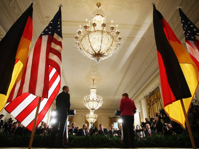 Barack Obama e Angela Merkel durante conferência de imprensa na Casa Branca, em Washington, para discutir possíveis resoluções para a crise na Ucrânia