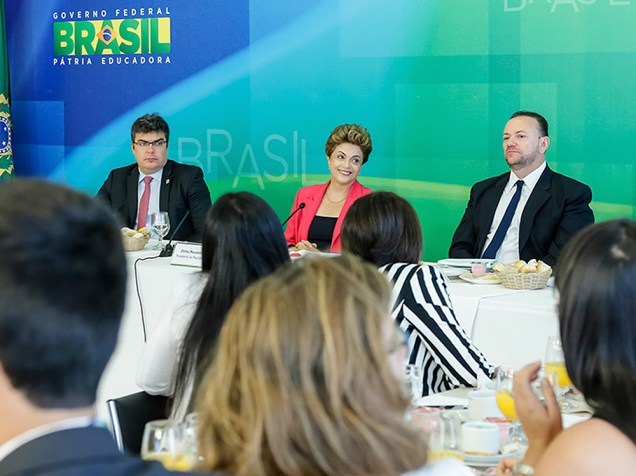 A presidente Dilma Rousseff anunciou, em café da manhã com jornalistas, que o governo vai buscar reequilíbrio fiscal para conter a inflação