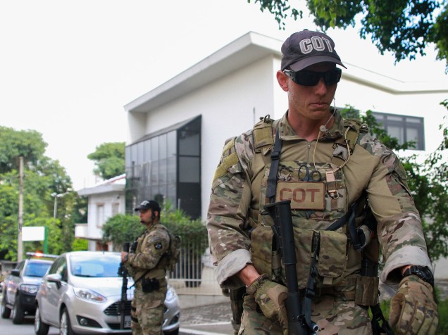 A Polícia Federal realizou na manha desta sexta-feira (04) buscas na sede do Instituto Lula localizado na Rua Pouso Alegre, 21 Ipiranga em São Paulo