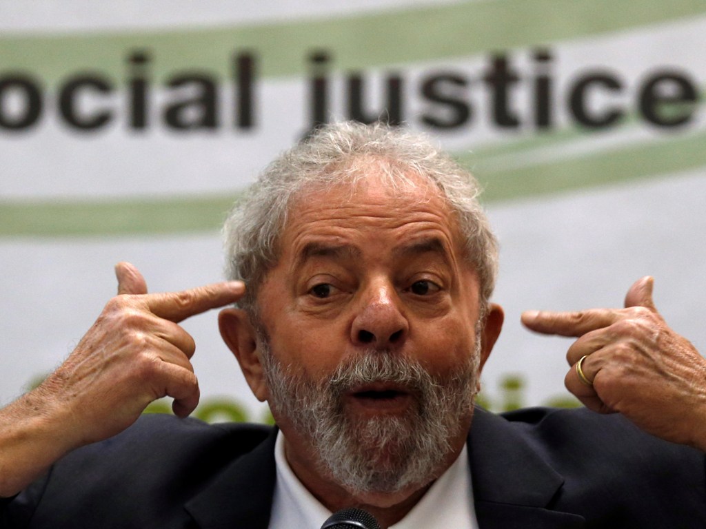 Lula discursa no seminário "Democracy and Social Justice", em São Paulo