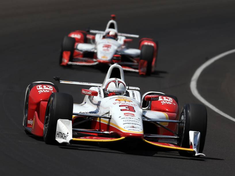 Helio Castroneves durante as 500 milhas de Indianápolis