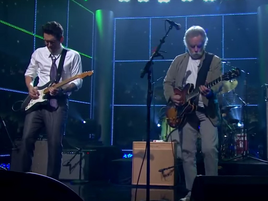 John Mayer e Bob Weir, do Grateful Dead, já se apresentaram juntos na televisão americana