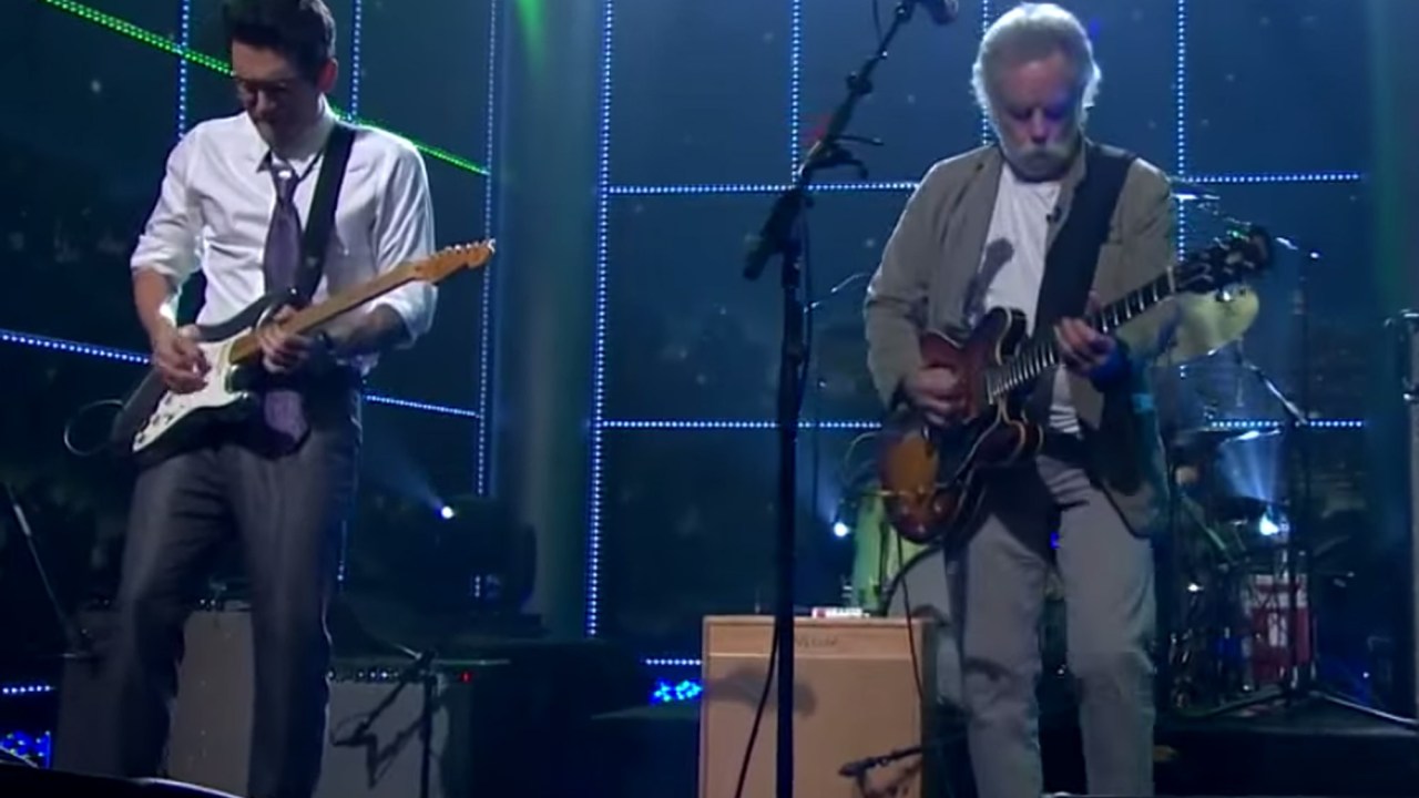 John Mayer e Bob Weir, do Grateful Dead, já se apresentaram juntos na televisão americana