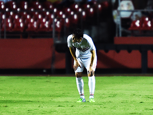 Kaká se mostra cansado, assim como o resto do time do São Paulo, durante o Brasileirão 2014