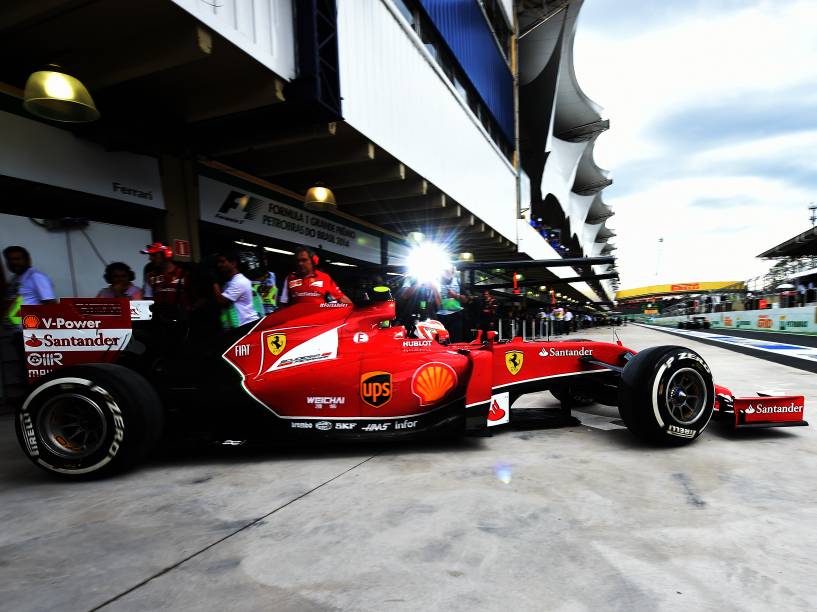 Kimi Raikkonen durante treino classificatório para o Grande Prêmio do Brasil de Fórmula 1