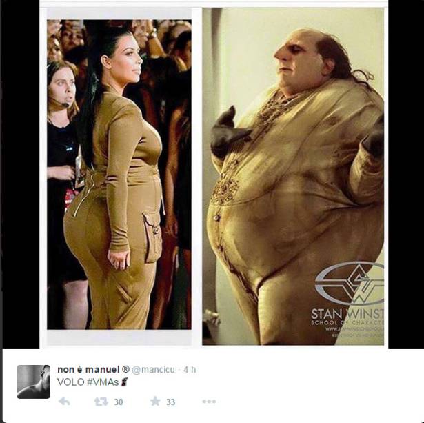A roupa bege e formato voluptuoso de Kim Kardashian remeteram ao rechonchudo Pinguim de Batman: O Retorno (1992)