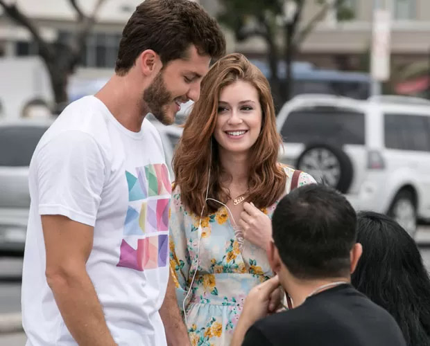 Marina Ruy Barbosa e Klebber Toledo gravam cena de Império na zona sul do Rio