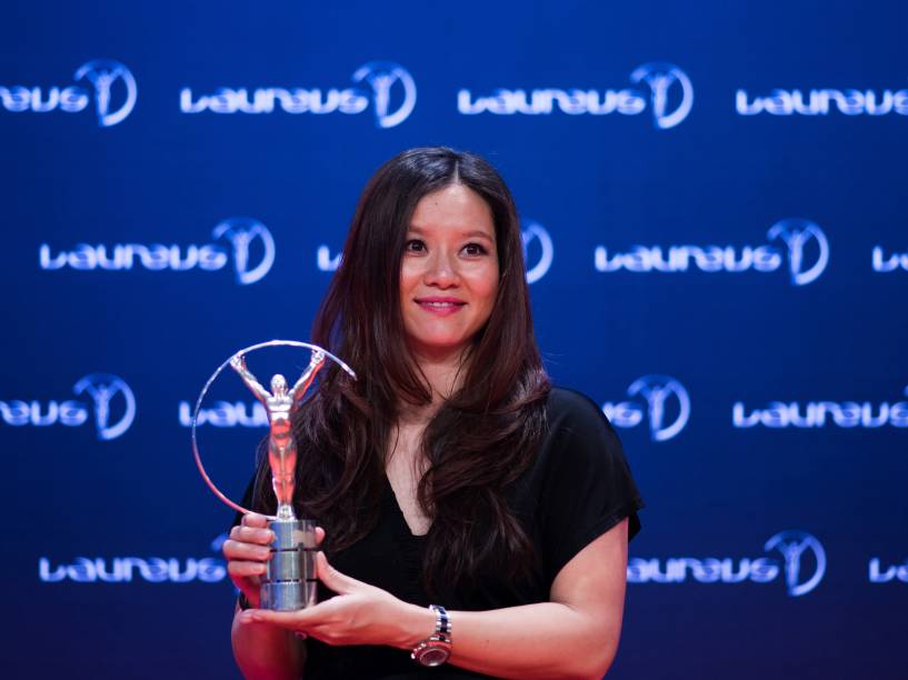 A ex-tenista chinesa Li Na é premiada com um Laureus na categoria feminina