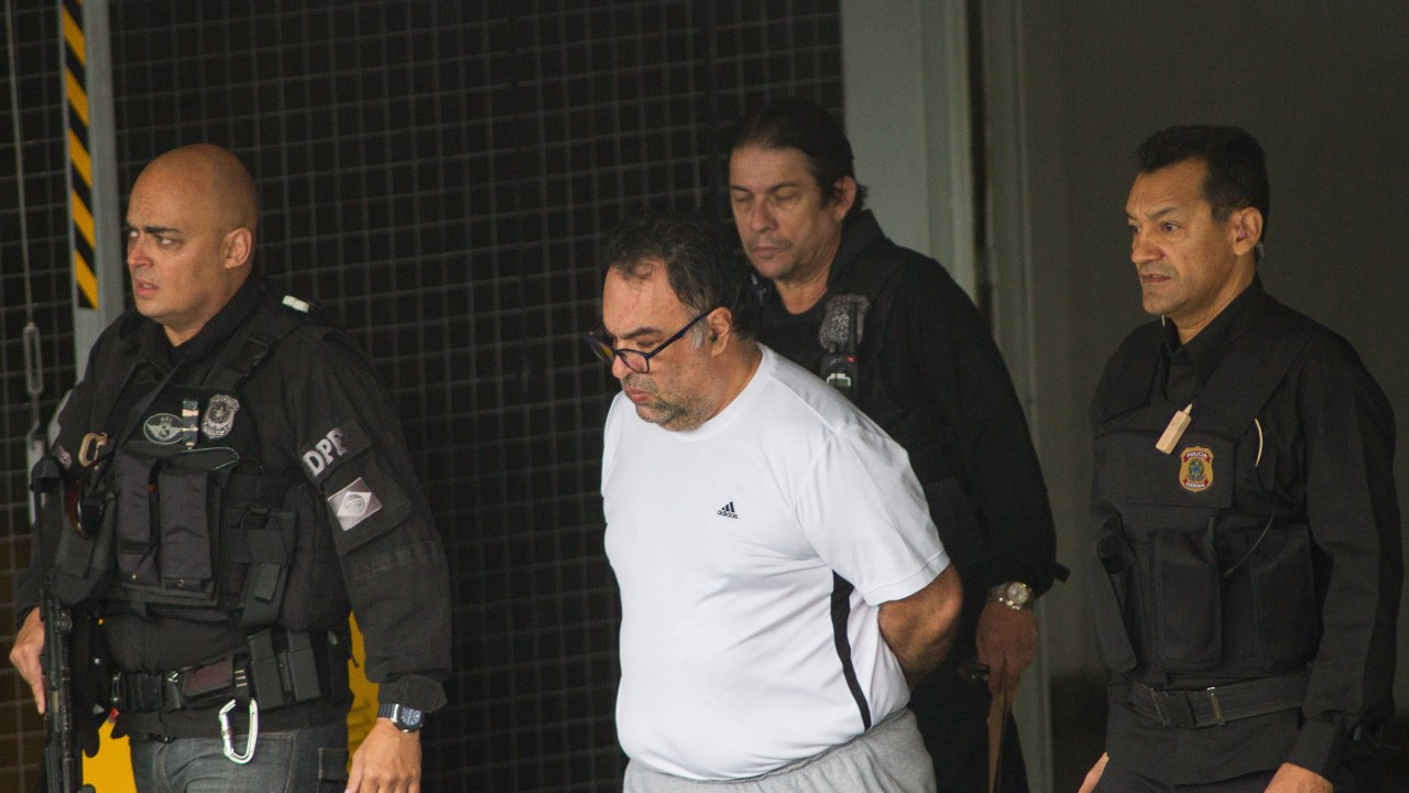 O juiz Sérgio Moro autorizou a transferência do ex-tesoureiro do PT João Vaccari Neto, do ex-deputados André Vargas (ex-PT), Luiz Argôlo (SD) e Pedro Corrêa (PP)