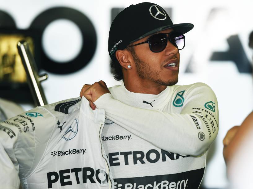 Lewis Hamilton da Mercedes durante treino classificatório para o Grande Prêmio do Brasil de Fórmula 1