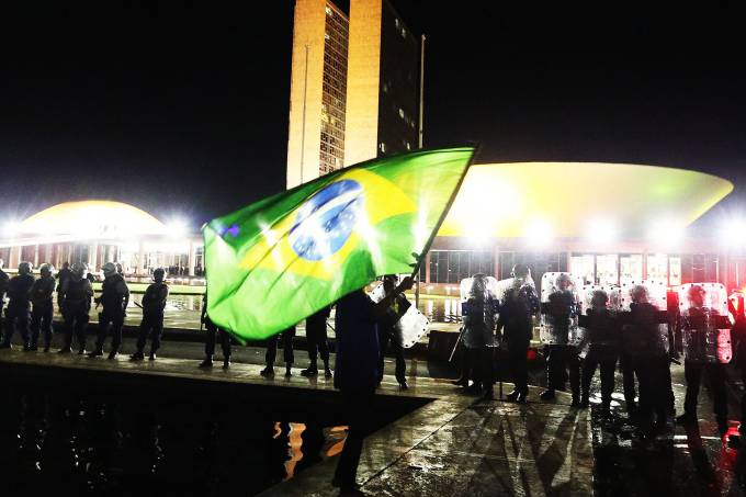 alx_lula-ministro-protestos-brasilia-20160317-0002_original.jpeg