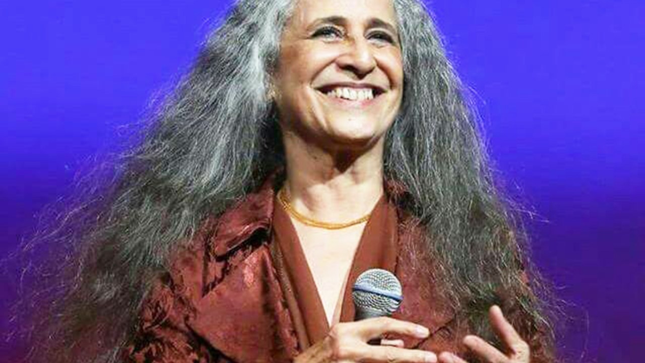 A cantora Maria Bethânia