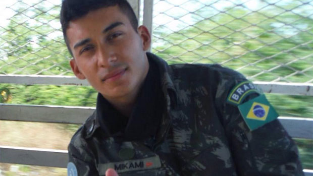 Soldado Michel Augusto Mikami foi morto durante patrulhamento na Favela da Maré, no Rio